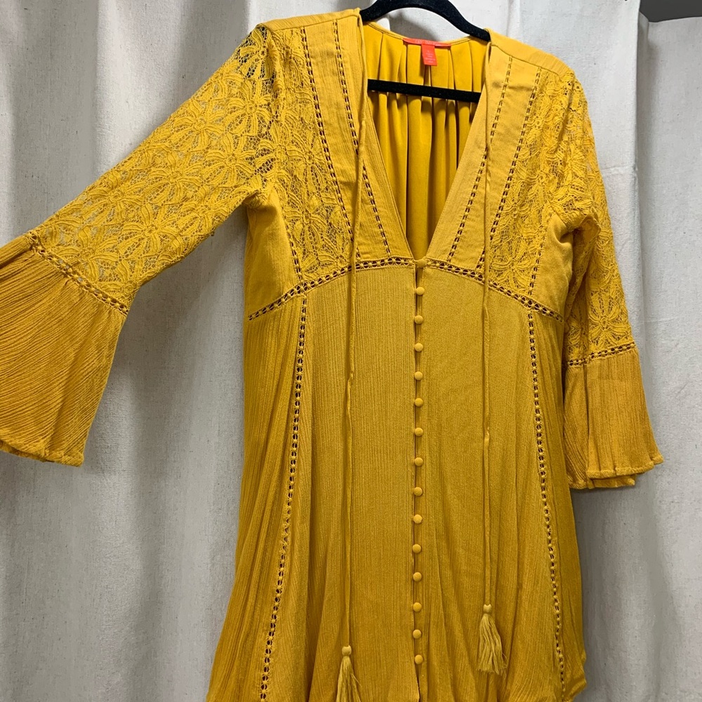 Yellow dress, size large